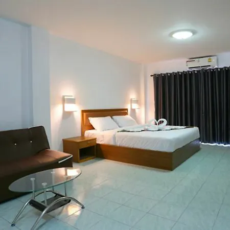 Hotel Liya 3*