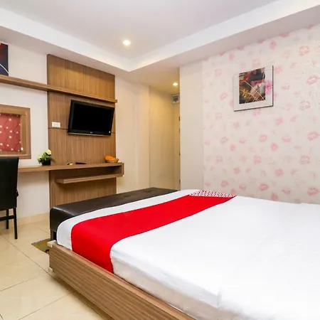 Oyo 146 Rivana Boutique By Sandara Hotel Pattaya