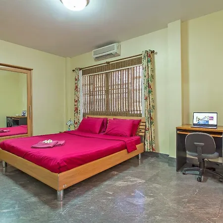 Villa Baan Chokdee - 5 Bed - Private Pool