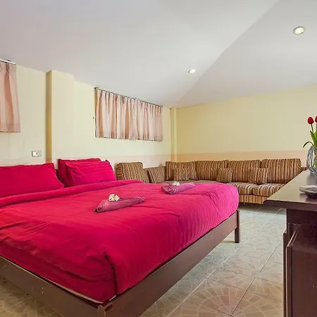 Villa Baan Chokdee - 5 Bed - Private Pool Pattaya