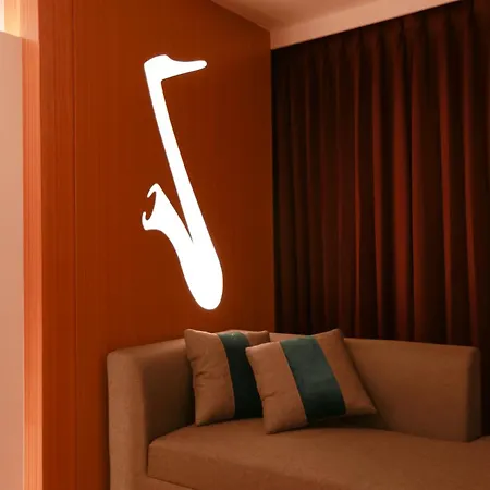 The Whisper Hotel 3*