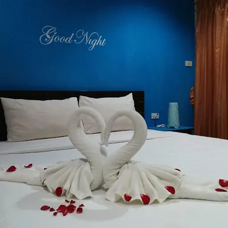 Harry's Place Bed & Breakfast 2*