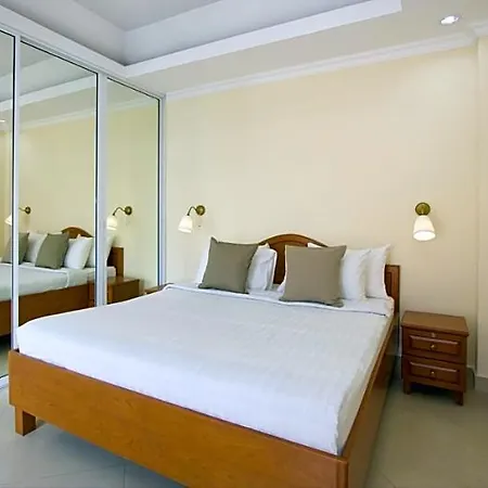 Avoca Pool Hotel Pattaya