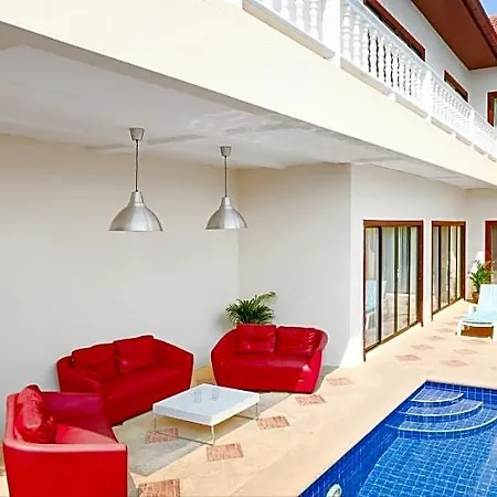 Avoca Pool Pattaya