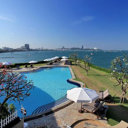 Dusit Thani 5*