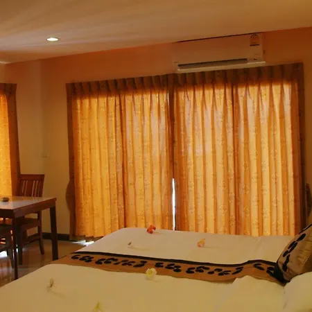 Hotel Siam Platinum