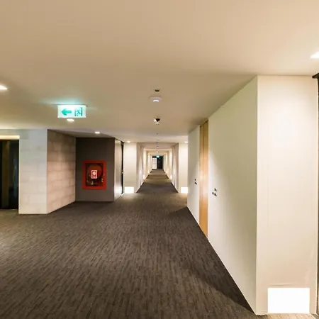 Vista 4*