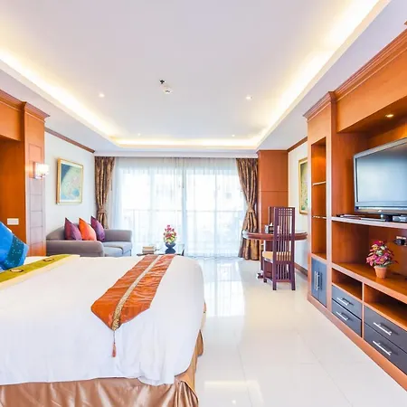 Hotel Tara Court 3*