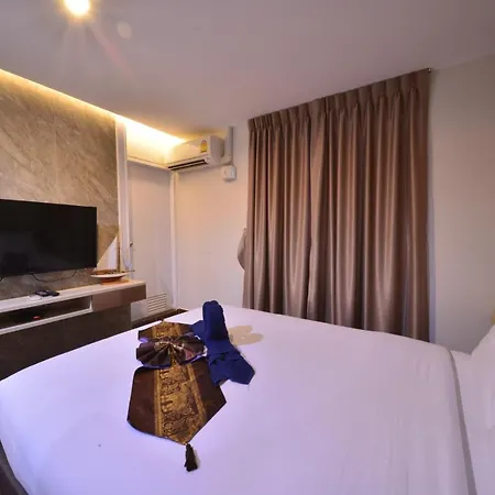 Sureena Hotel