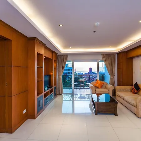 Hotel Tara Court 3*