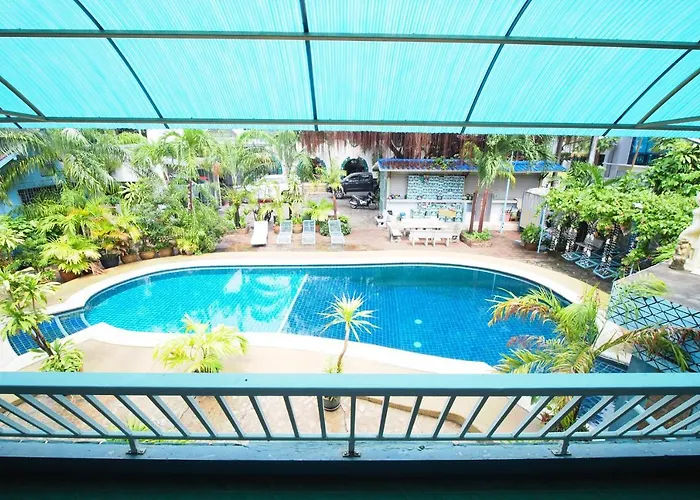 Oyo 1003 Naklua House