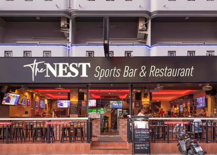 Robin\'S Nest Guesthouse & Restaurant