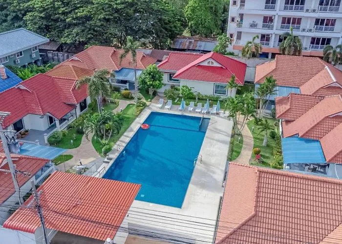 Mew Resort-15Br-30Pax,300M-Beach & Near Walking Street For Large Group Getaways