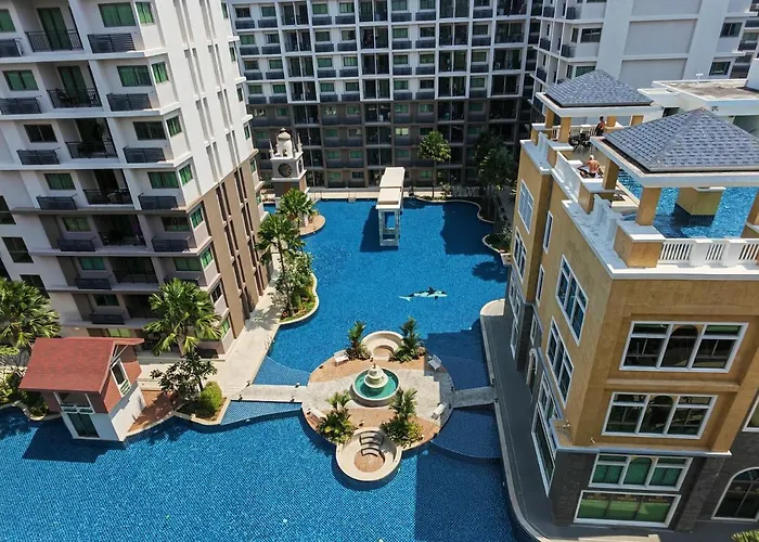 Arcadia Beach Continen