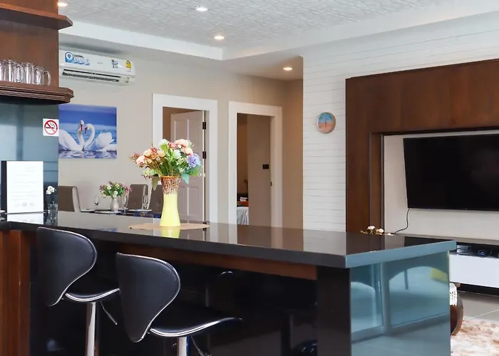 Cityhouse-Oscar,Pool Villa 4Bedrooms-Jacuzzi-Walking Street 10Min