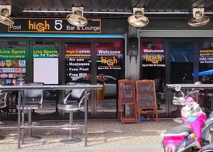 High5 Guesthouse