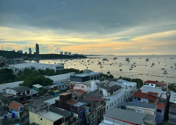 Pattaya Beach Condo
