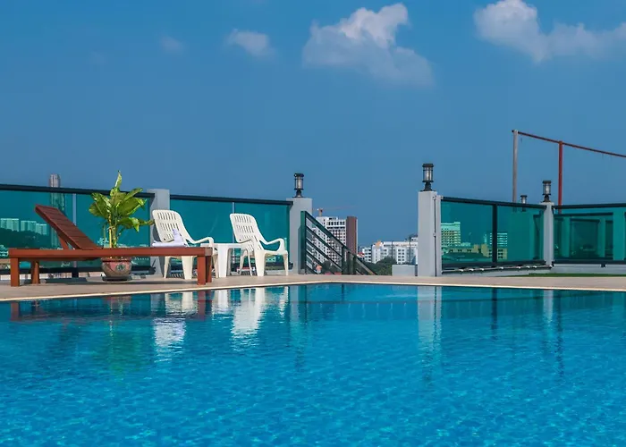 Iris Palace