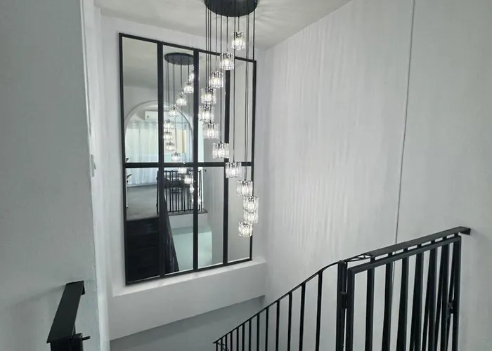 Pattaya Na Kluea Holiday Villa