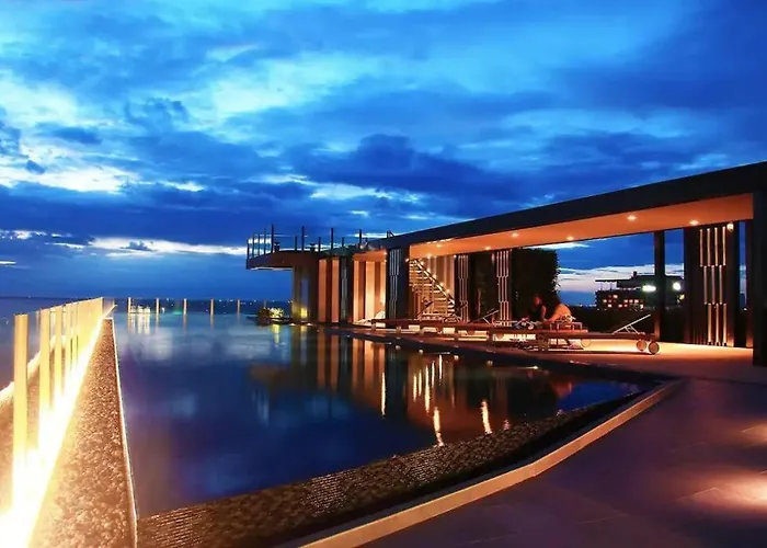 Sea View, The Base Condo Pattaya