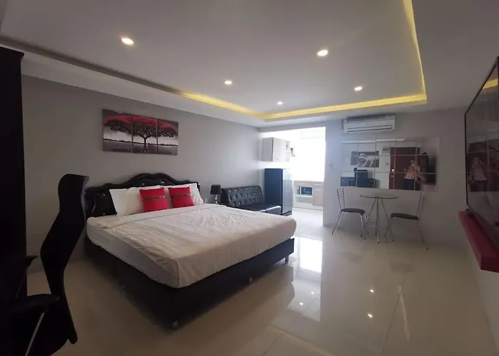 Luxury Beach Studio 9B