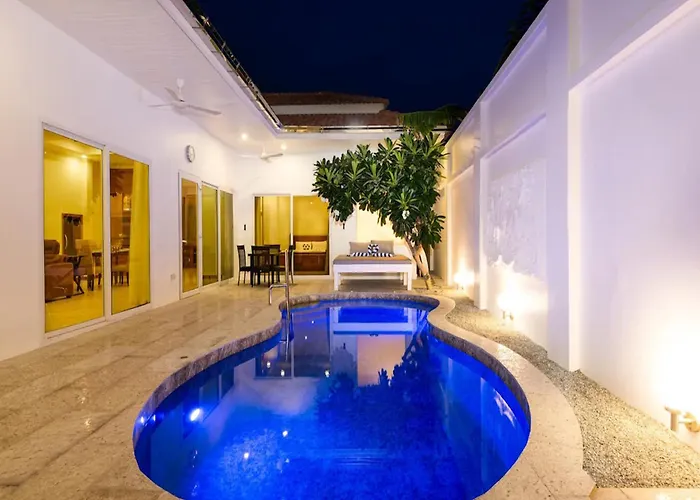 Party Pool Villa Pattaya