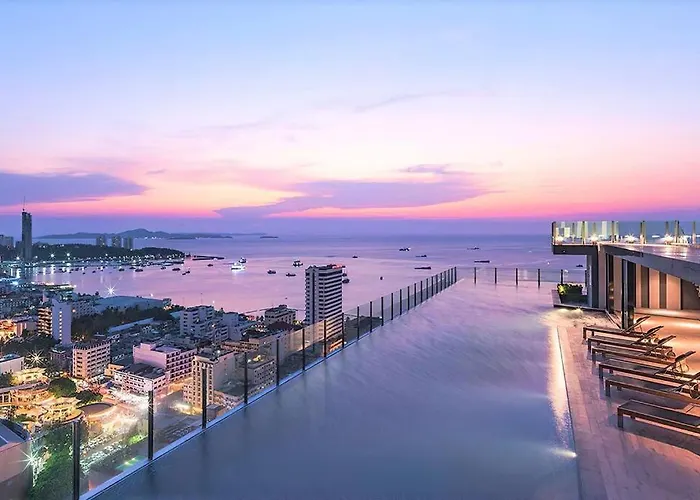 Pattaya Central & Infinity Pool