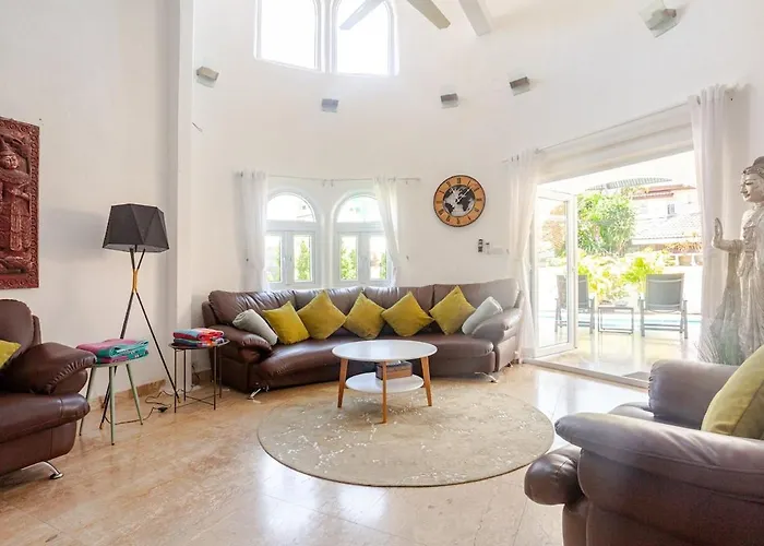 Sonasbaan, 3 Bed Pool Villa