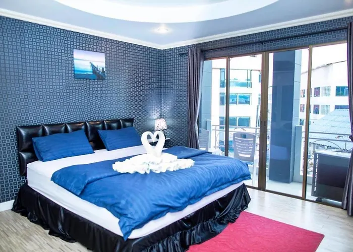 Merry Inn Suites Hotel Near Walking Street