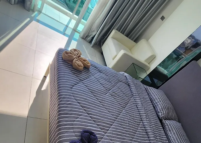 City Center Residentes Ccr Pattaya Y