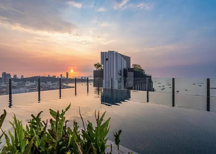The Base Central Pattaya Condo