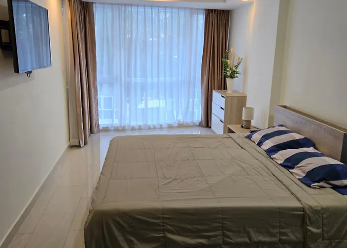 Grand Avenue Condo Central Pattaya