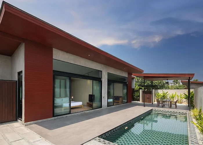Sea Two Pool Villa Resort Pattaya