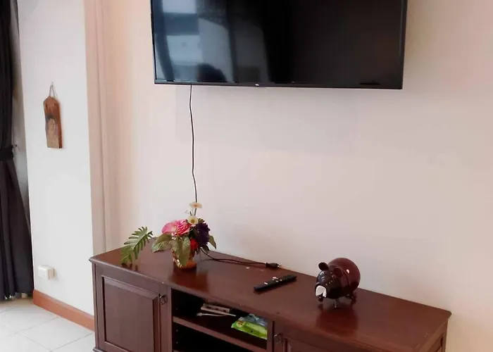 Sombat Condo Seaview 1 Bedroom