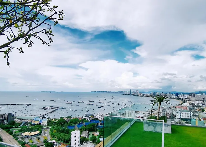 Unixx Sea View Holiday Hotel