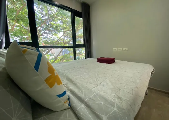 2 Bed Room Spacious Room Best Location In Pattaya