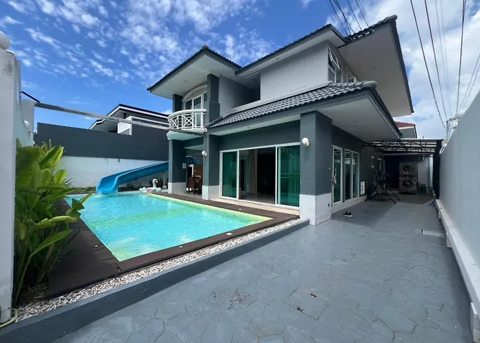 Pattaya Pool Villa