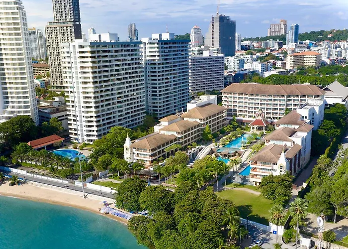 The Heritage Pattaya Beachfront Resort