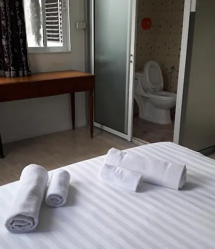 Nong Guest House