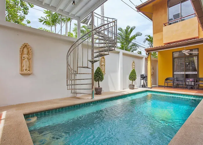 Sunny Villa