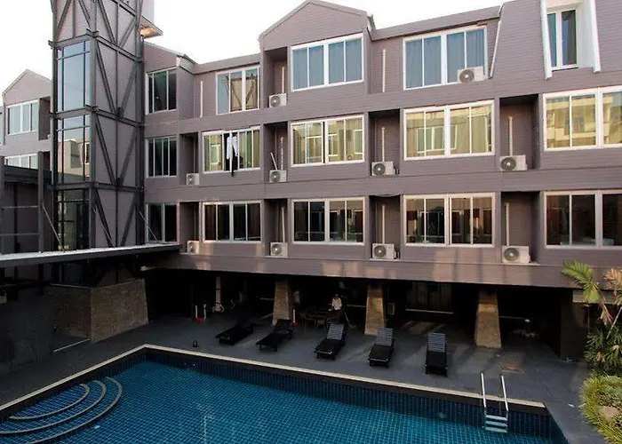Paragon Place