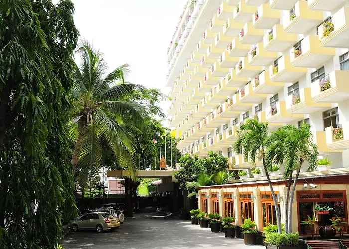 Golden Beach Hotel Pattaya