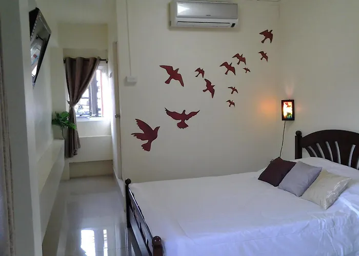 At Center Guesthouse & Motorbike Pattaya