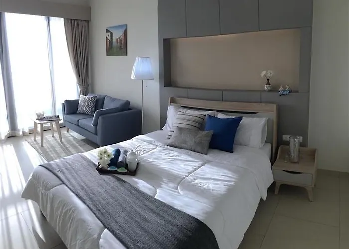 Zire Wongamat Condo Pattaya By Aj