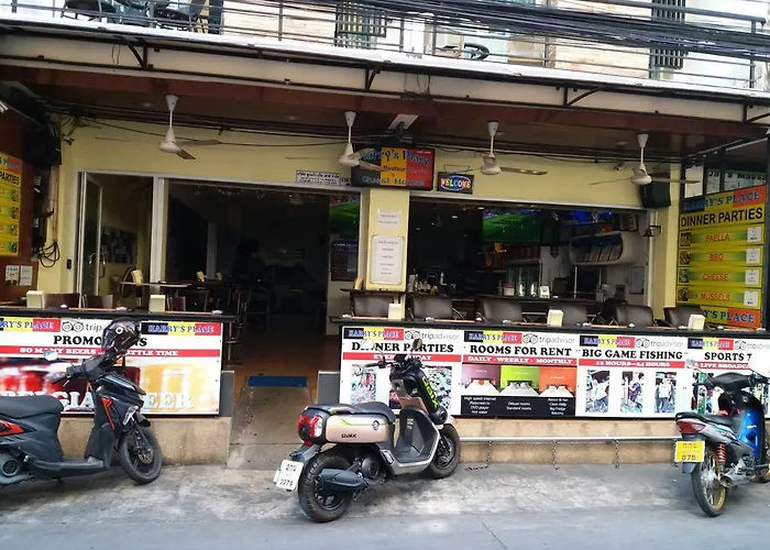 Harry\'S Place