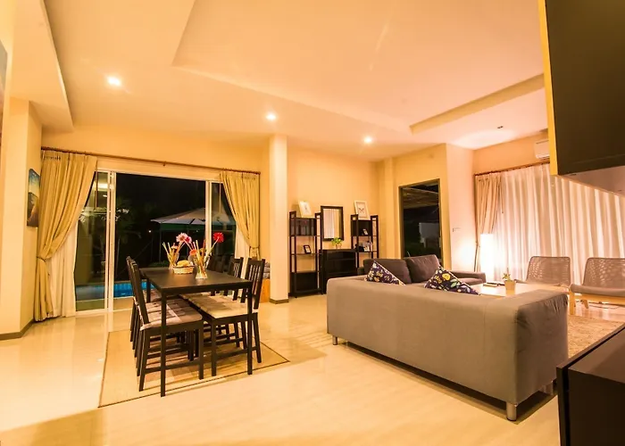 The Ville Deluxe Modern Pool Villa