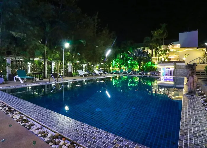 Natural Beach Hotel Pattaya