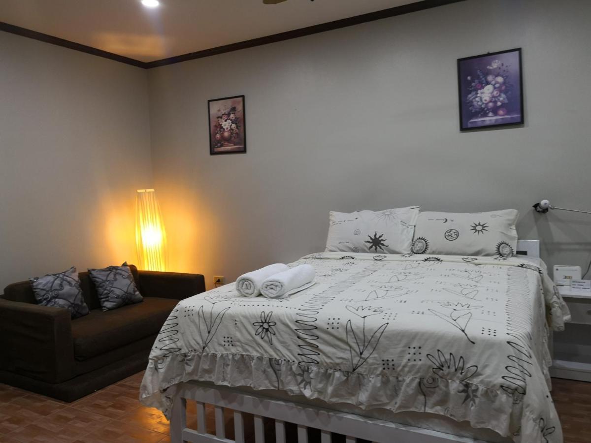 Condominum In Jomtien With Sea View, Balcony And Free Wifi Pangsapuri *