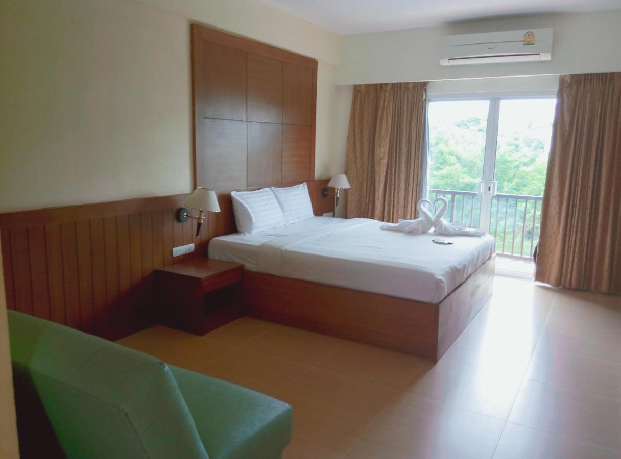 Aparthotel The Icon Place 2 @ Nurn Plub Wan 2*