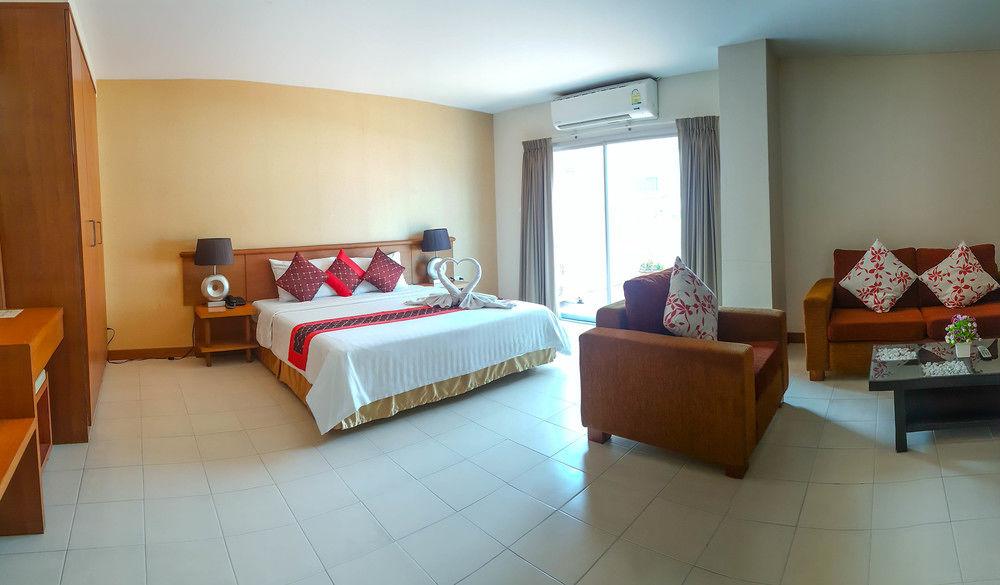 Eastiny Plaza 3*